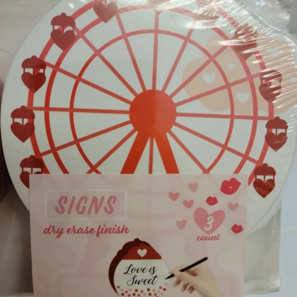 2022 Target Bullseye Playground 2 Wood Valentine Sign Tier Tray Decor Hearts New